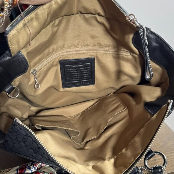 Coach Signature Jacquard Gallery Tote - Picture 11 of 14